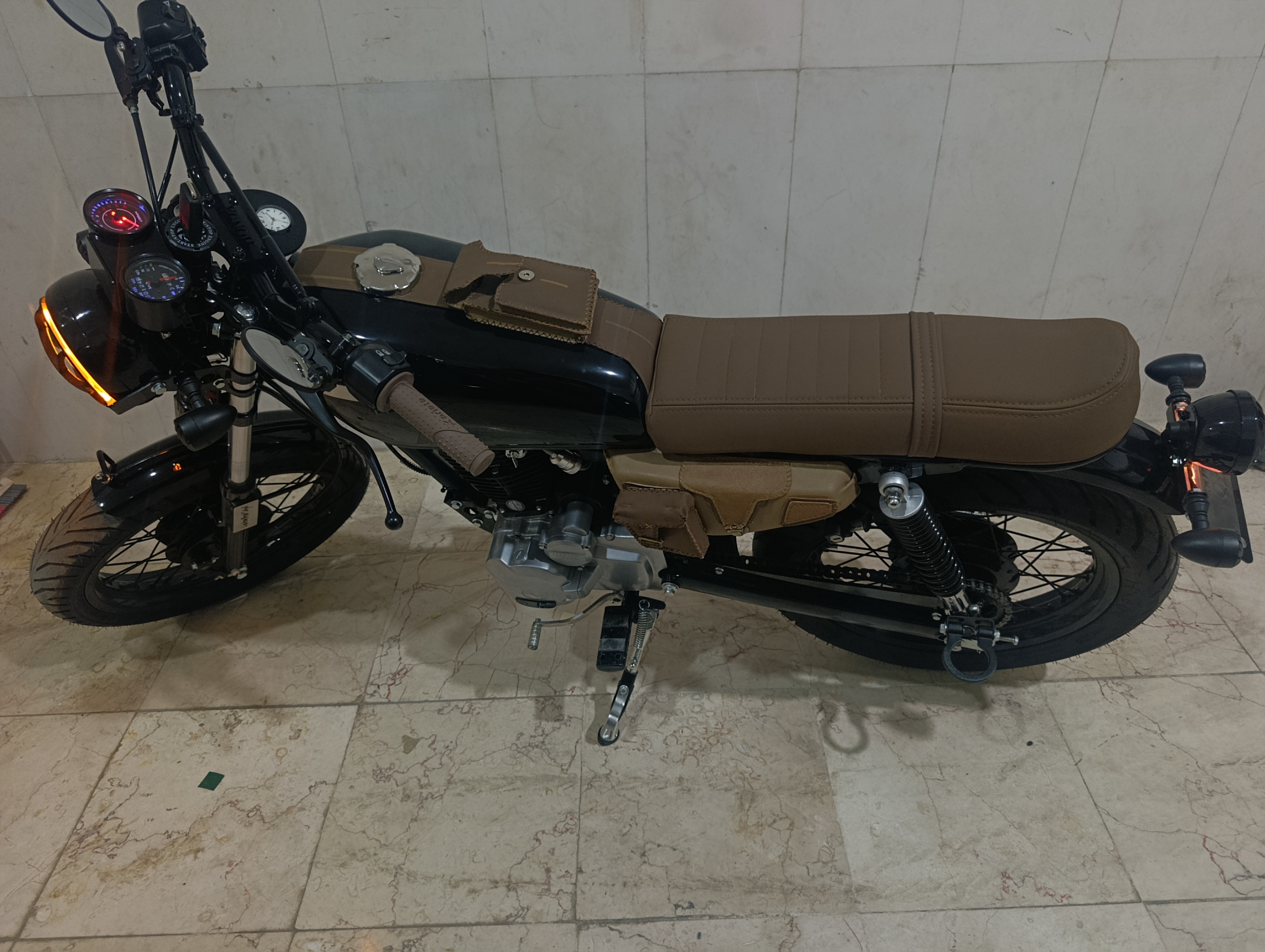 موتور کاستوم